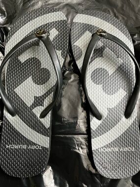 Tory Burch Black and gray Logo Flip Flop Sandals